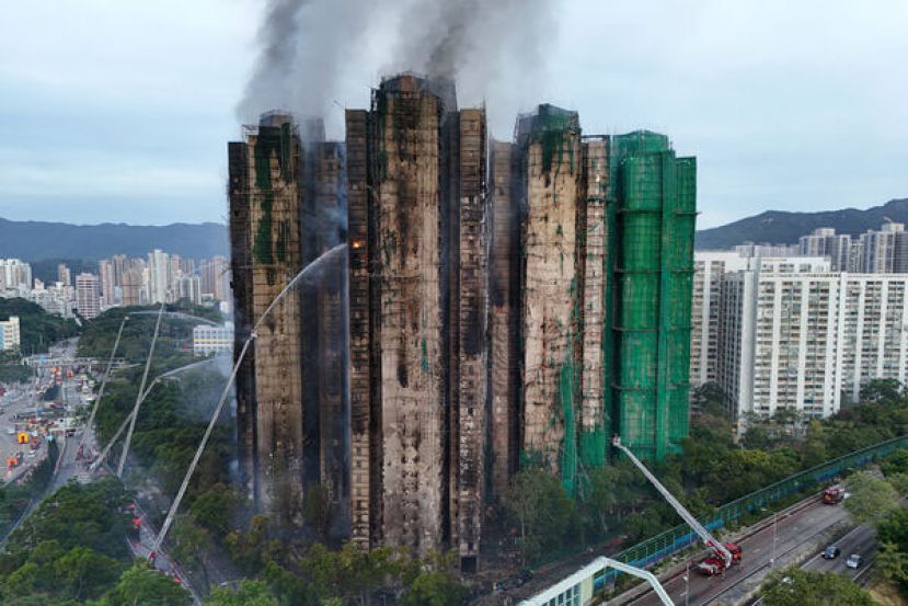 香港大埔宏福苑大火。