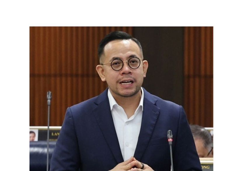人力资源部长沈志强。
