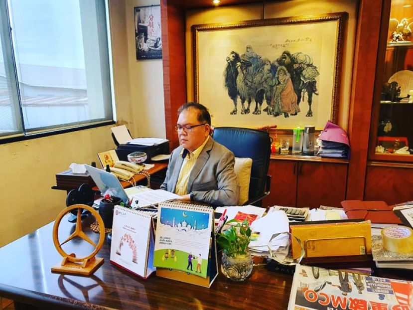 砂中友好协会副会长兼古晋中华总商会署理会长拿督黄国辉。