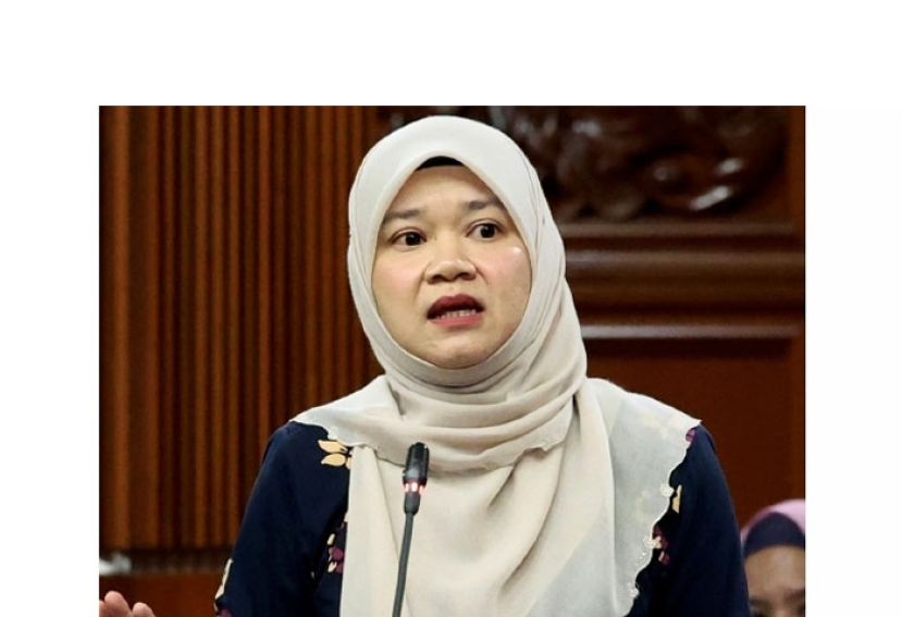 教育部长法丽娜。