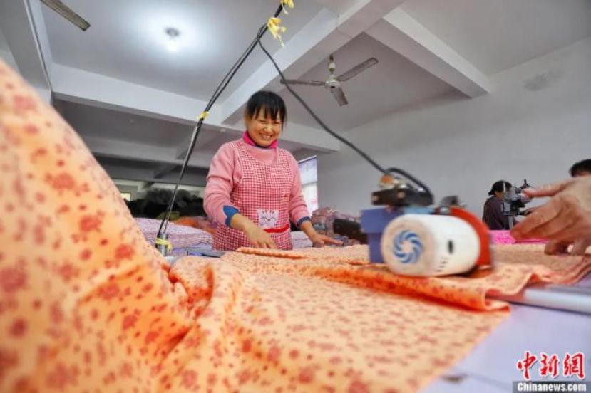 泰安市泰山区&ldquo;秋裤村&rdquo;。