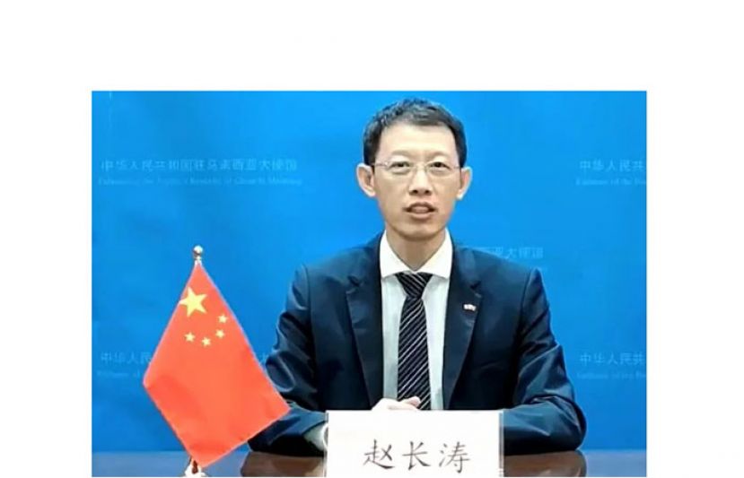 中国驻马大使馆赵长涛。
