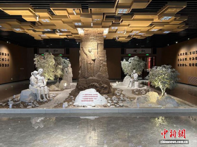 中国教师博物馆，是中国唯一以教师文化为主题、以师德教育为特色的国家级博物馆。