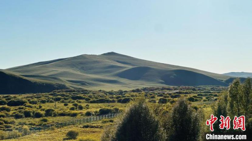 美不胜收的阿尔山。