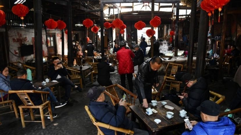 成都观音阁百年老茶馆。