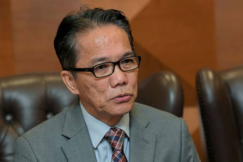 首相署部长拿督刘伟强。