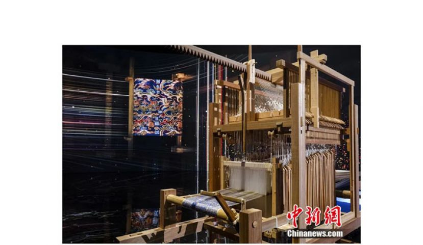 中国丝绸博物馆复原的汉代织机。