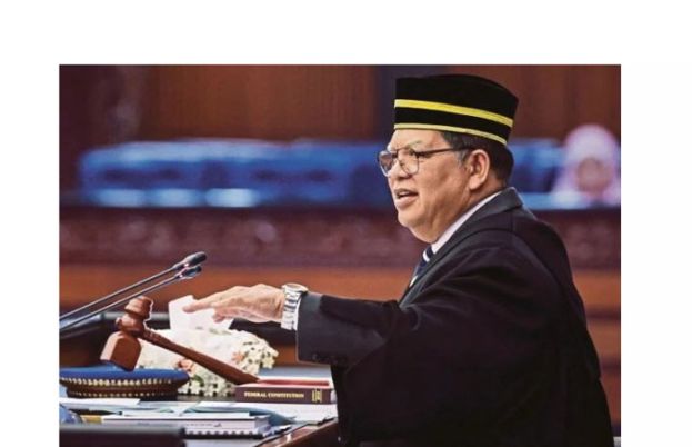 国会下议院议长佐哈里阿都。