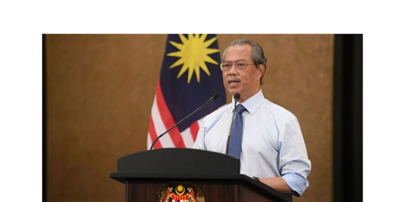 首相丹斯里慕尤丁。