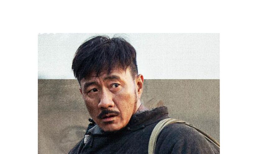胡军。
