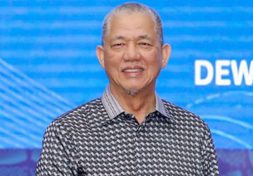副首相拿督斯里法迪拉。
