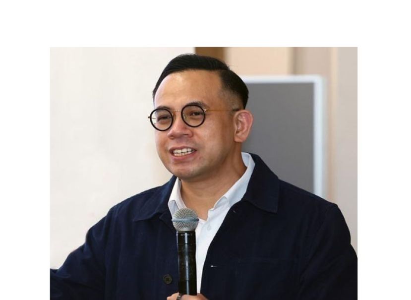 沈志强。