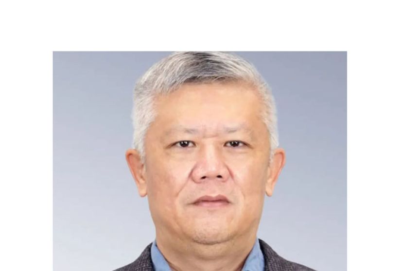 陈文龙。