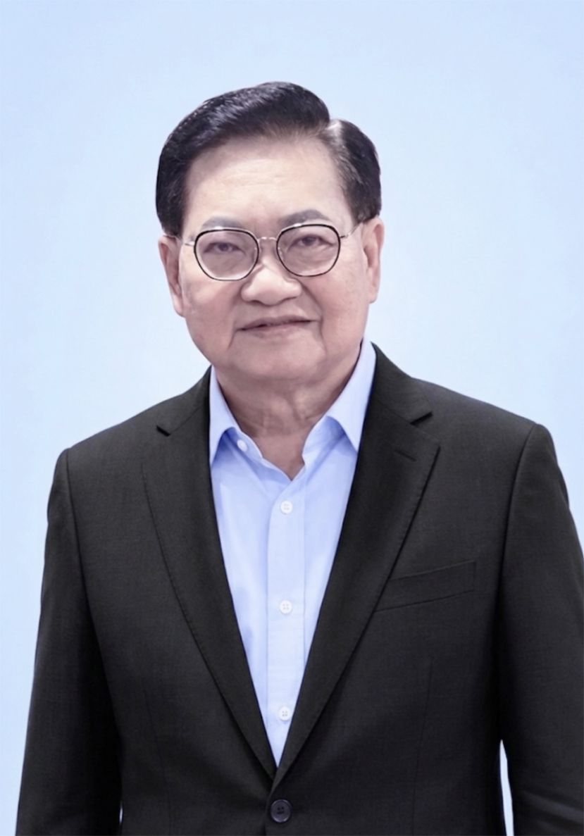 斯木省华总（斯里阿曼、木中省华人注册社团总会）会长拿督吴标生博士。