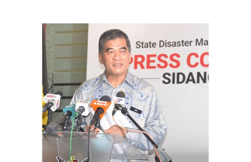 砂拉越卫生局局长钱仁兴。