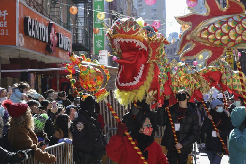 华盛顿州也把农历新年列为法定假日。图为纽约唐人街庆新年。