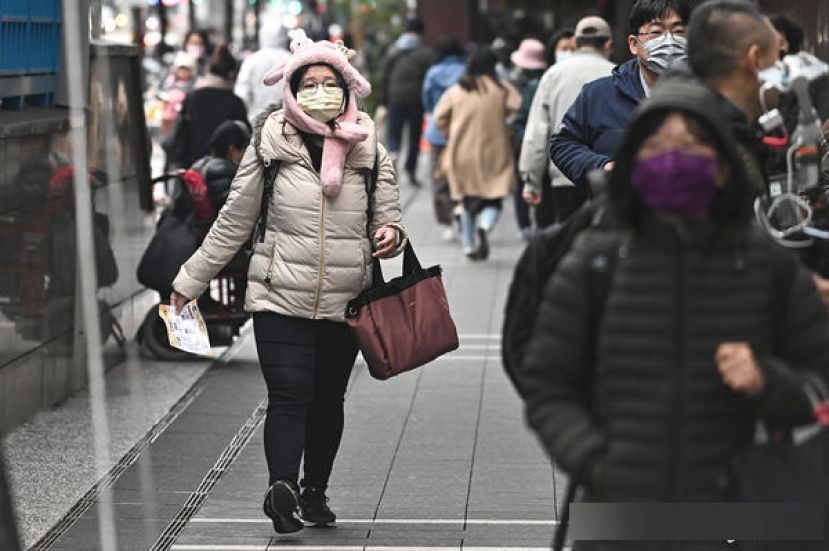 天气进入寒冬，流感病例增加。
