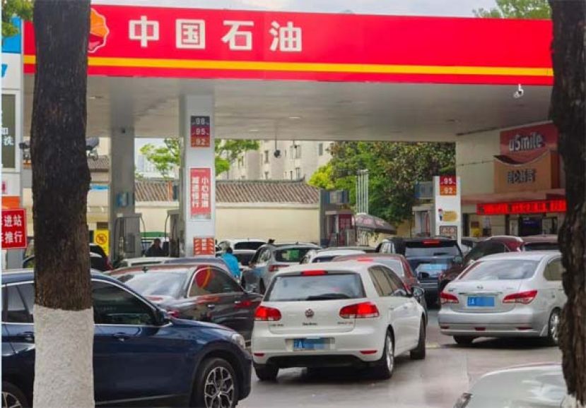 中国石油其中一座加油站。