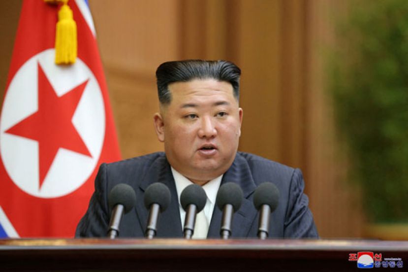 金正恩亲自指导核部队军演。
