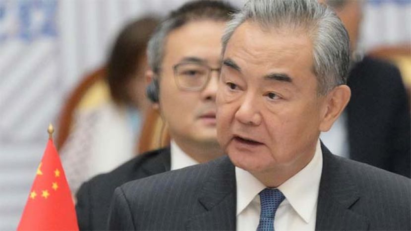 防止紧张事态进一步升级。王毅：中国将派特使赴中东斡旋。