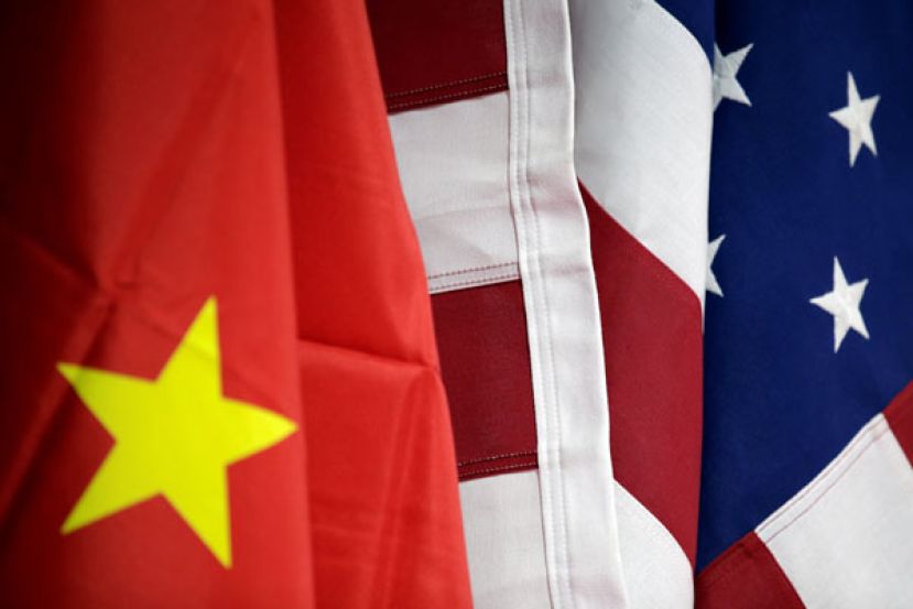 美国仍居全球影响力第一，根据报告，中国在后紧追。